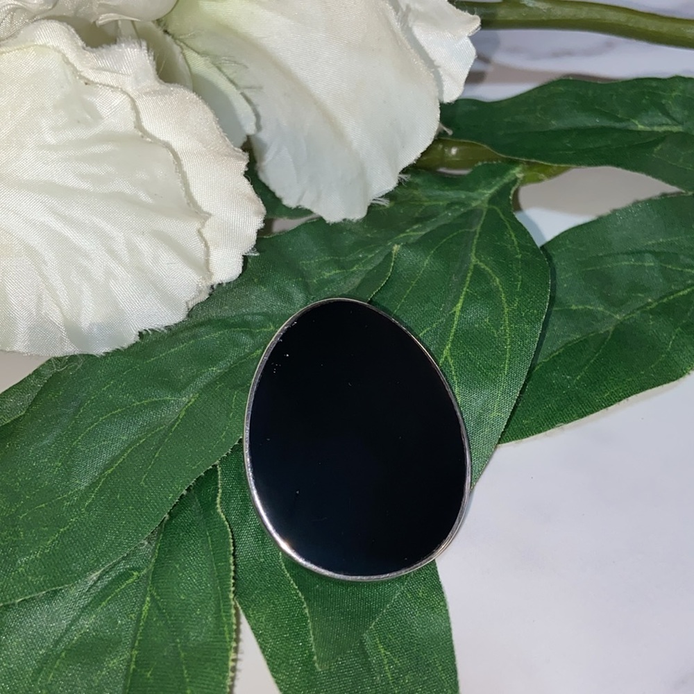 Adrienne Vittadini Sterling Silver Black oval Brooch/Pin